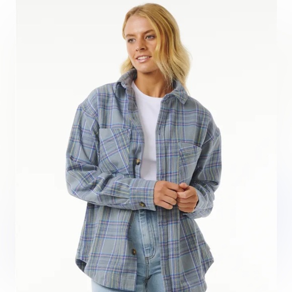 Gap Blue Plaid Shirt. Soft. - Picture 1 of 3
